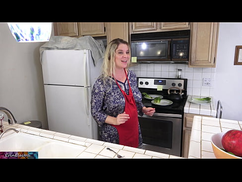 ❤️ Stepmom milking him in the kitchen before his date ️❌ Just porn at us en-us.mass-pr.ru